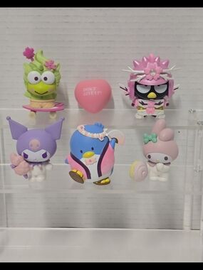 Tokidoki X Hello Kitty & Friends @ToyBros